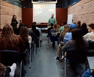 Formación de VINK Plastics Valencia a la Escuela Barreira + Diseño